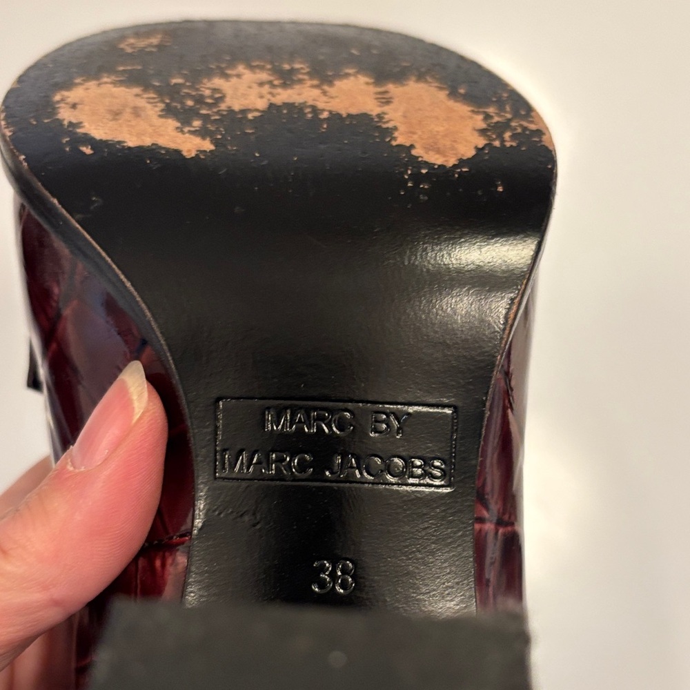 Marc By Marc Jacobs Burgundy Patent Leather Heels - Picture 10 of 15
